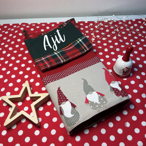 Personalised glow-in-the-dark Christmas stockings + Table Mat